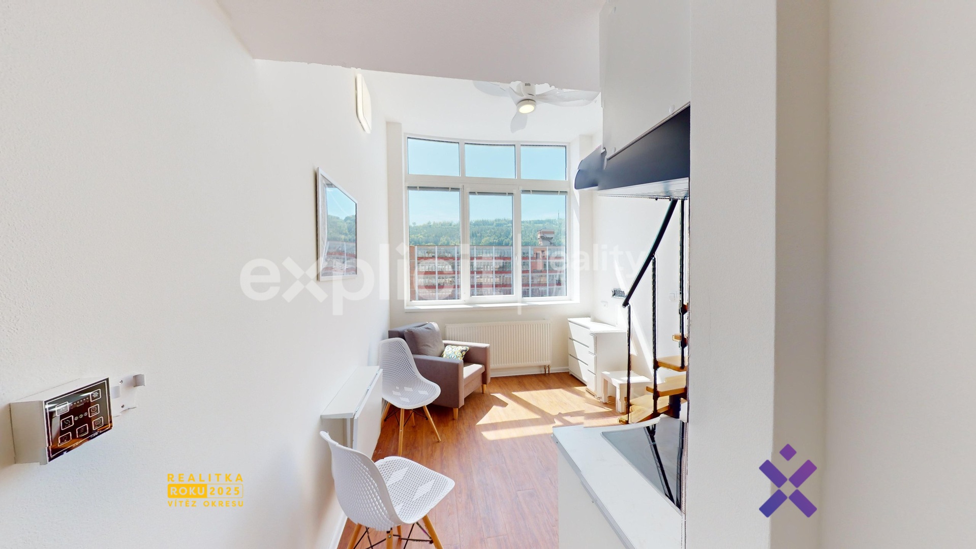 Pronájem ateliéru 1+kk, 30 m² - Zlín (Loft)