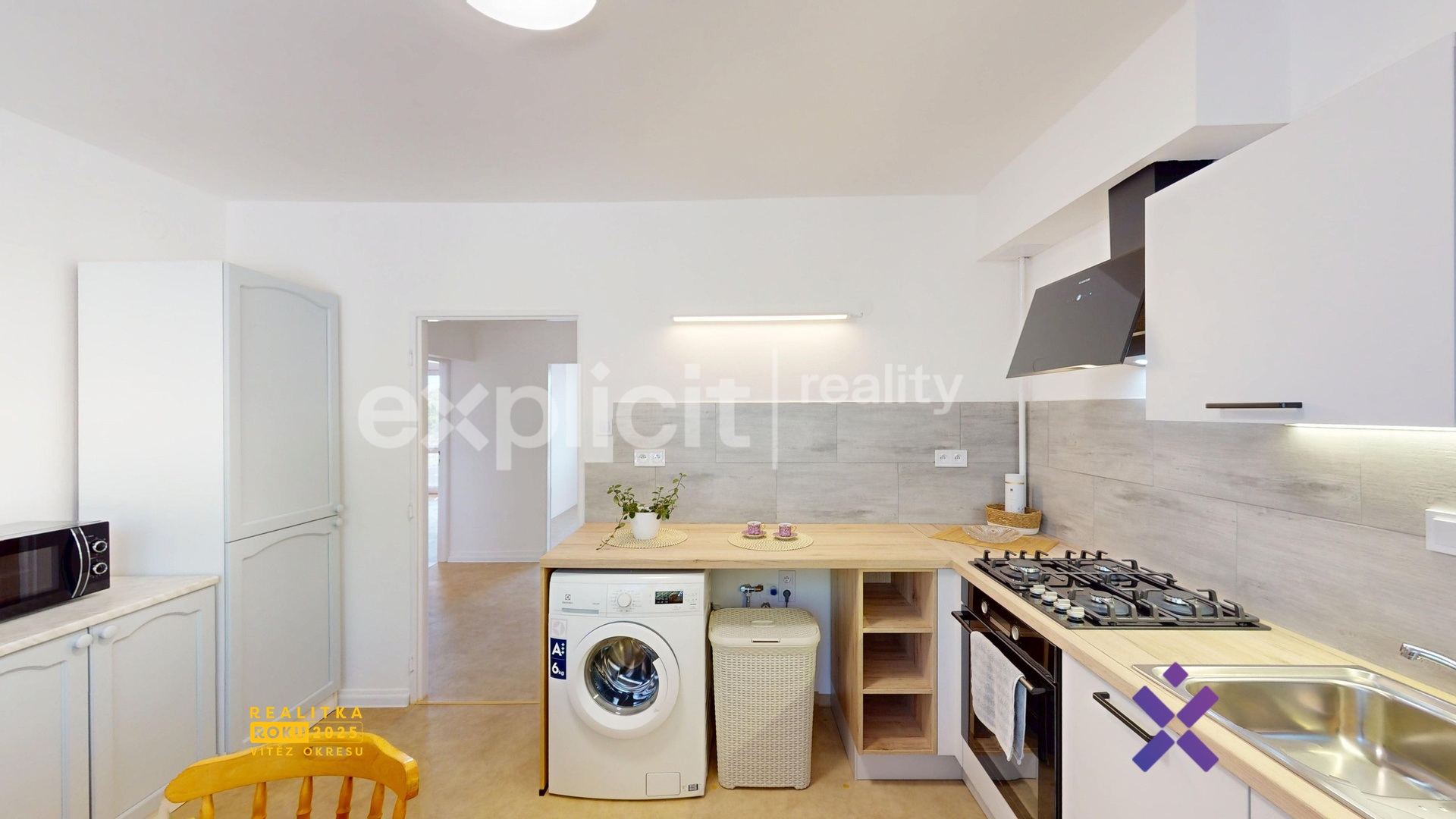 Pronájem bytu 2+1 82 m² - Bedřicha Smetany 1532, Uherský Brod