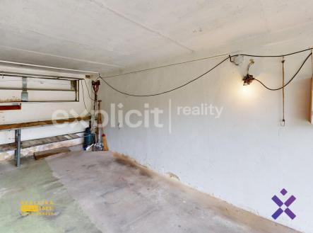 Garaz-Priluky-ulice-Prilucka-Photo-2 | Pronájem - malý objekt/garáž