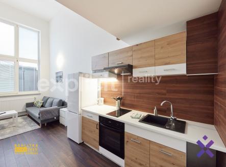 Pronájem ateliéru 1+kk, 40 m² - Zlín (Loft) | Pronájem bytu, 1+kk, 40 m²
