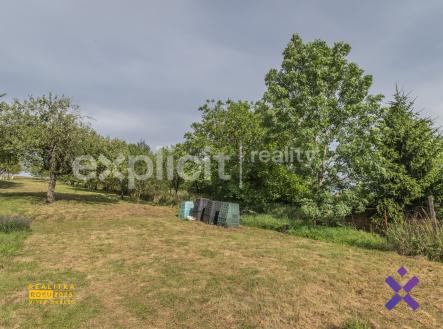 Filip Hladiš - realitní makléř - Prodej stavebního pozemku 861 m², Újezdec | Prodej - pozemek pro bydlení, 861 m²