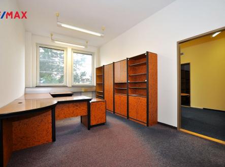 propojené kanceláře ... | Pronájem - kanceláře, 25 m²