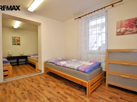 kancelář ... | Pronájem - kanceláře, 150 m²