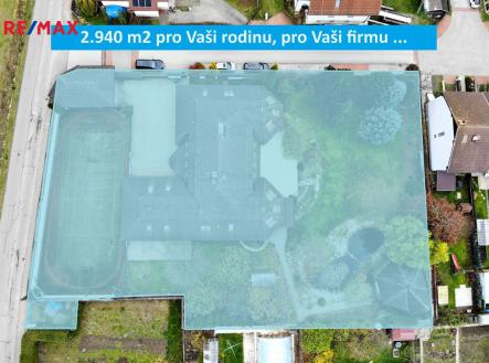 Prodej - dům/vila, 950 m²