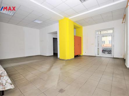 Pronájem - obchodní prostor, 52 m²