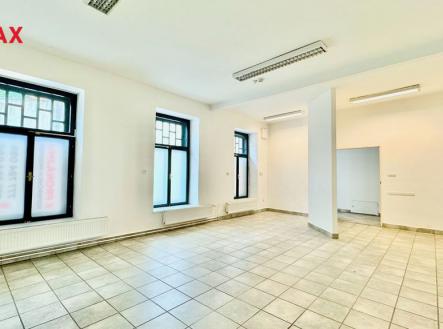 Prodej - kanceláře, 225 m²