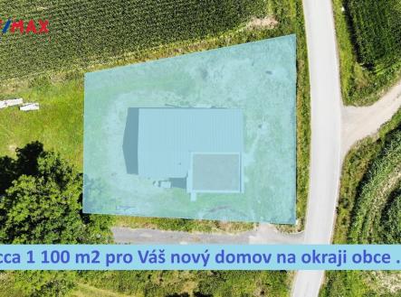 rozložení na pozemku ... | Prodej - dům/vila, 212 m²