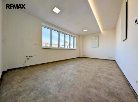 kanceláře ... | Pronájem - kanceláře, 30 m²