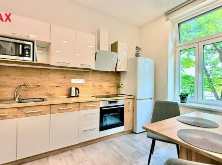 Pronájem bytu, 2+kk, 50 m²
