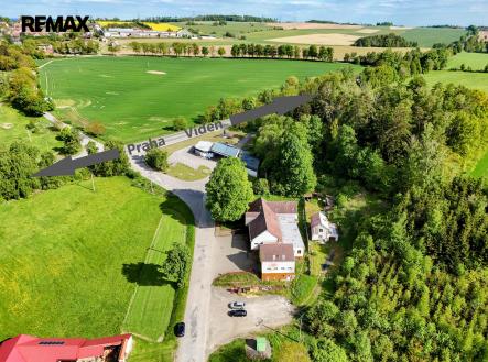 u silnice I. třídy, vedle čerpací stanice ... | Prodej - restaurace, 1 284 m²