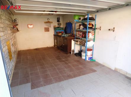 dscn0225.jpg | Prodej - malý objekt/garáž