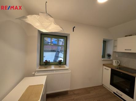 Pronájem bytu, 2+1, 150 m² obrázek