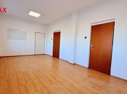 4-1.jpeg | Pronájem - kanceláře, 24 m²