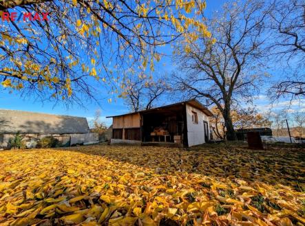 se stavbou chaty ... | Prodej - pozemek pro bydlení, 582 m²