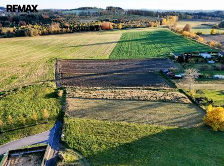 od severu ... | Prodej - pozemek pro bydlení, 3 598 m²