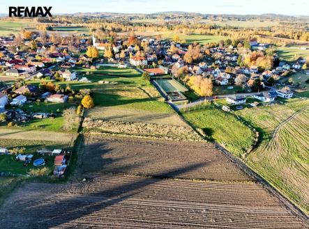 od jihu ... | Prodej - pozemek pro bydlení, 3 598 m²