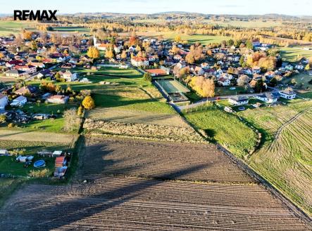 od jihu ... | Prodej - pozemek pro bydlení, 3 598 m²