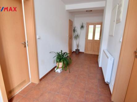 1.jpeg | Pronájem - kanceláře, 45 m²