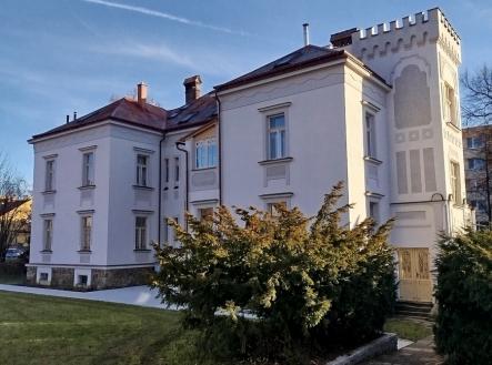 Pronájem bytu, 2+kk, 79 m² obrázek