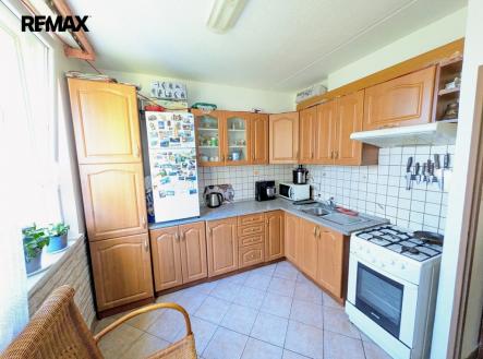 pxl-20260407-133619157-5.jpg | Pronájem bytu, 1+1, 33 m²