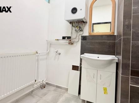 9.jpeg | Pronájem bytu, 4+1, 69 m²