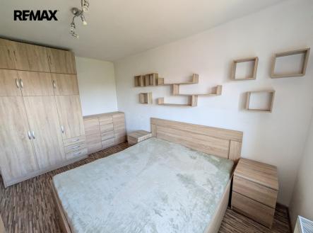 pxl-20260504-145334073.jpg | Pronájem bytu, 2+1, 54 m²