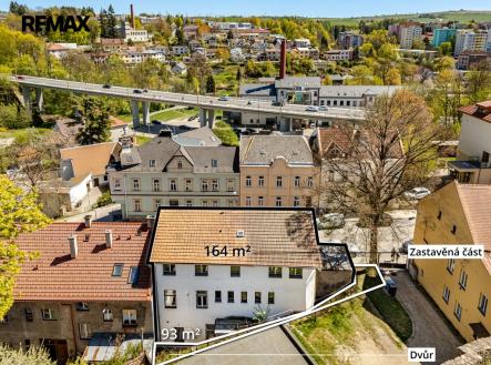 dron-foto-8-vyznaceni-uprava.jpg | Prodej - dům/vila, 342 m²