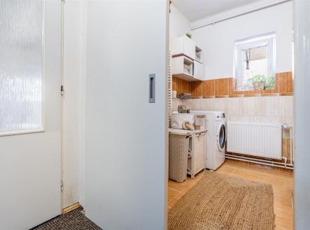 . | Prodej - dům/vila, 121 m²