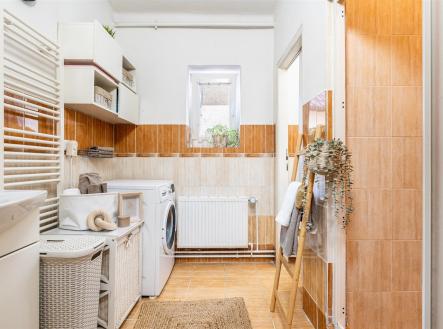 . | Prodej - dům/vila, 121 m²