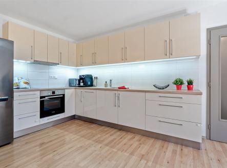 . | Pronájem bytu, 2+kk, 54 m²