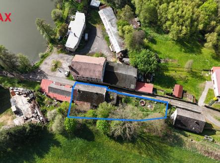 8e2f74d2-d7ea-46f1-9023-223254ef96e0.jpg | Prodej - dům/vila, 235 m²