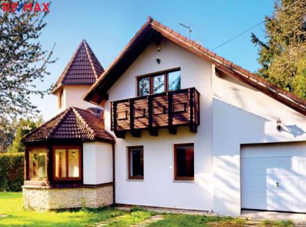 Prodej - dům/vila, 323 m²