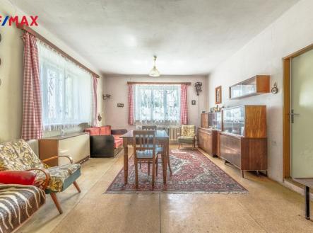 f37b8311-hdr.jpg | Prodej - dům/vila, 180 m²