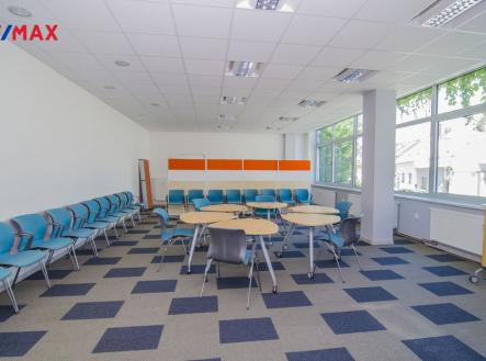 3.jpg | Pronájem - obchodní prostor, 81 m²