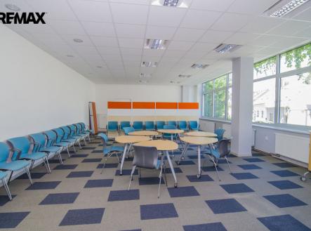 3.jpg | Pronájem - obchodní prostor, 81 m²