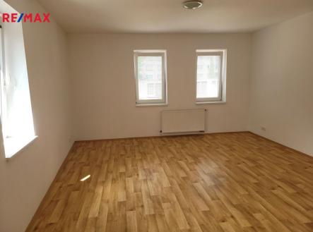 20240703-153821.jpg | Pronájem bytu, 1+kk, 37 m²