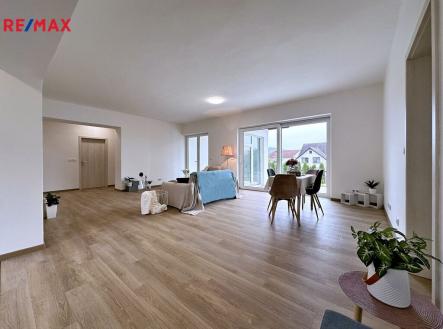 obývací pokoj s kuchyní | Prodej - dům/vila, 173 m²