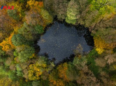 realitni-fotografie-loukov-roman-lausman-51.jpg | Prodej - pozemek, zemědělská půda, 359 791 m²