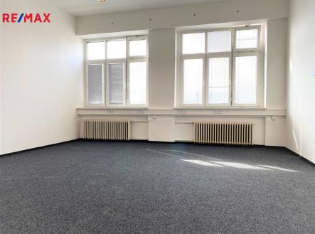 img-7146-upr.jpg | Pronájem - kanceláře, 50 m²