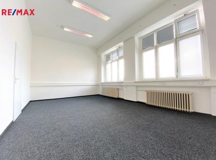 img-7151-upr.jpg | Pronájem - kanceláře, 50 m²
