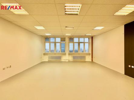 img-3683.jpeg | Pronájem - kanceláře, 50 m²