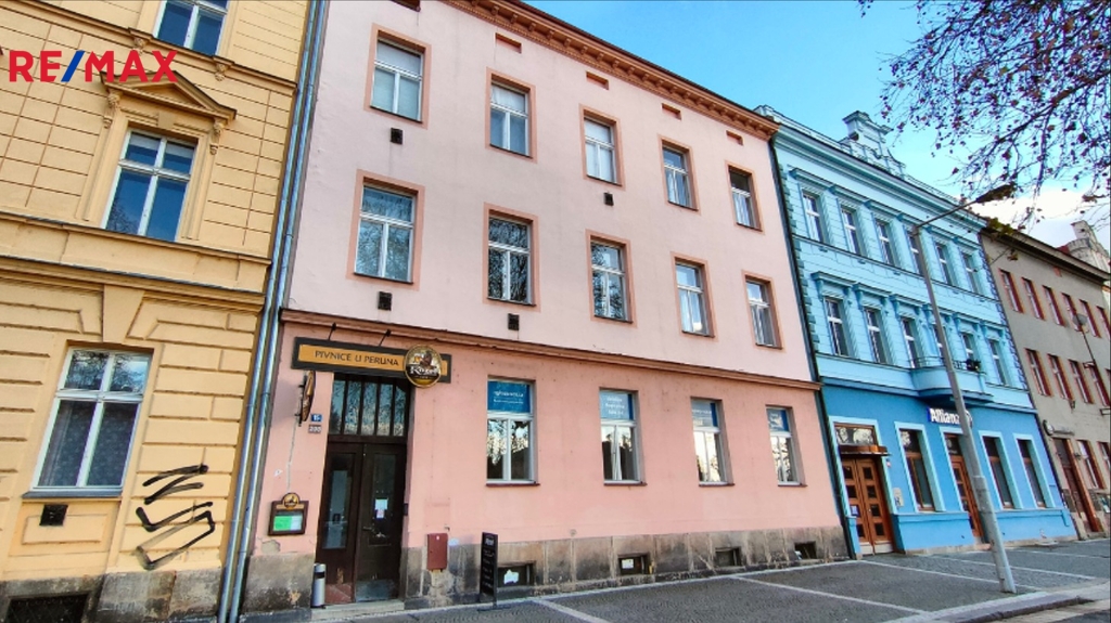pohled-z-ulice-1.jpg