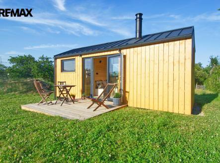 1.jpg | Prodej - malý objekt/garáž