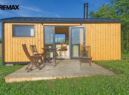 4.jpg | Prodej - malý objekt/garáž