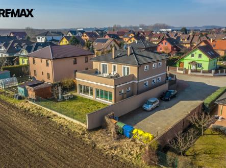 Prodej - dům/vila, 320 m² obrázek