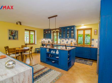 03-1.jpg | Prodej - dům/vila, 245 m²