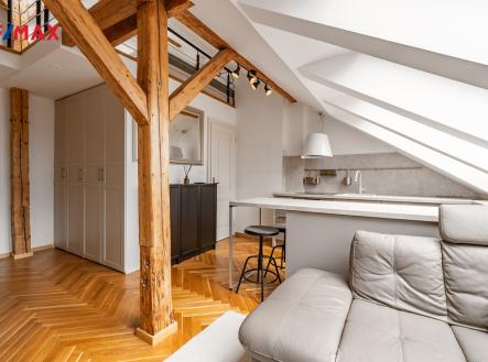 Petřínská | Pronájem bytu, 1+kk, 31 m²