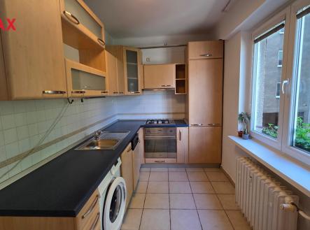 20250529-120322.jpg | Pronájem bytu, 2+kk, 56 m²