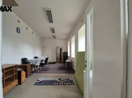 05.jpg | Pronájem - obchodní prostor, 129 m²