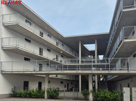 Pronájem bytu, 2+kk, 51 m² obrázek